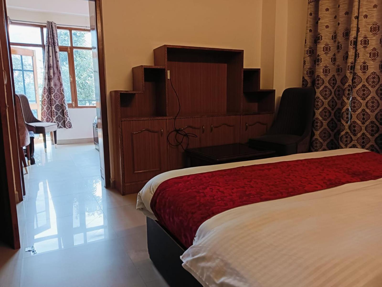 B&B Aston Shimla Hill'S Dış mekan fotoğraf