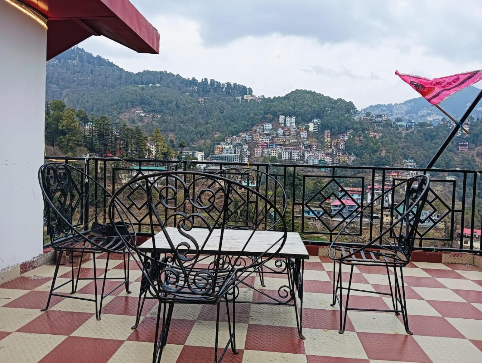 B&B Aston Shimla Hill'S Dış mekan fotoğraf